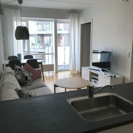 New 2 Bed In The Heart Of Apartament *